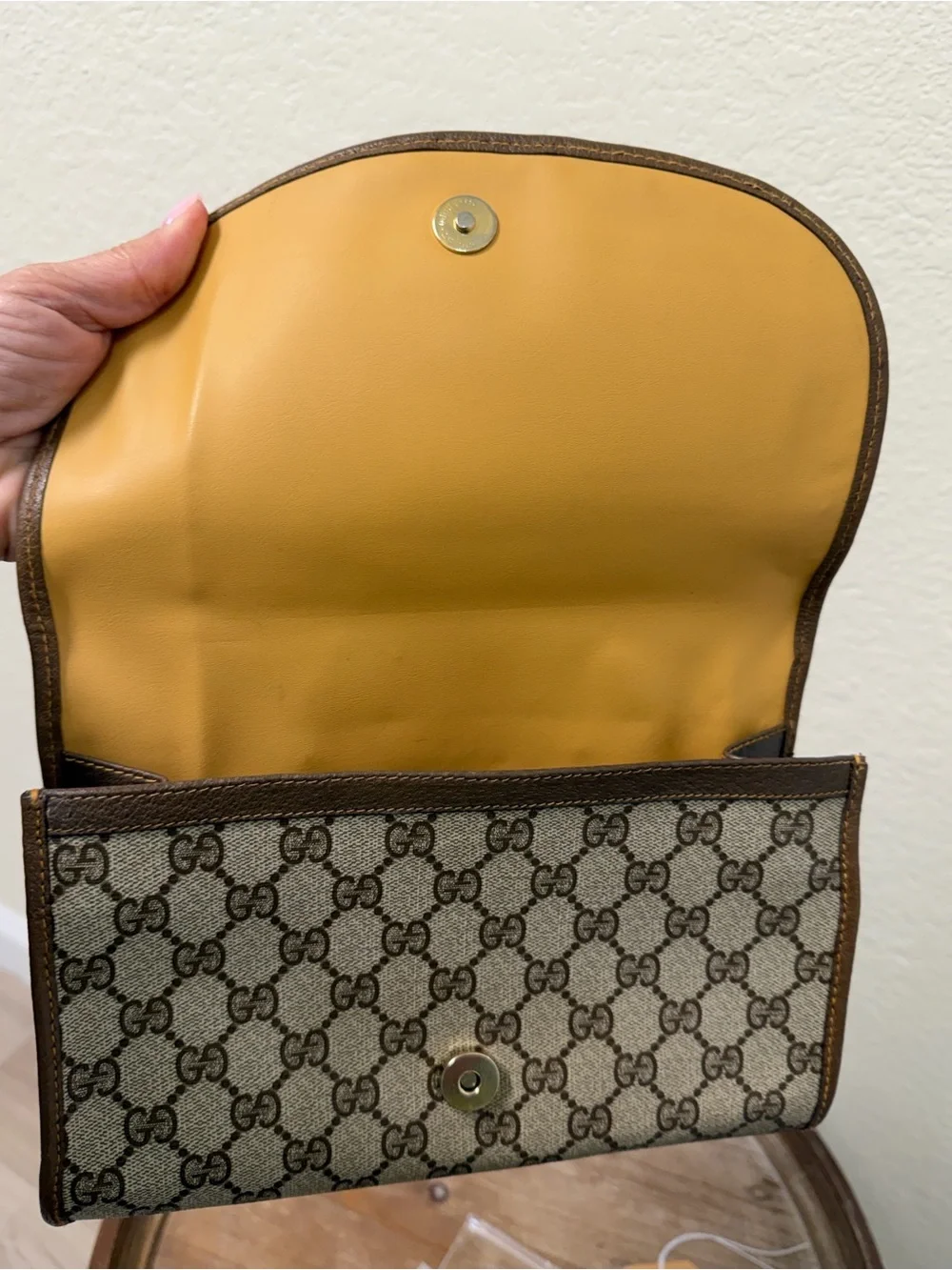 Gucci Brown GG Supreme Canvas Clutch with Green-Red Stripe